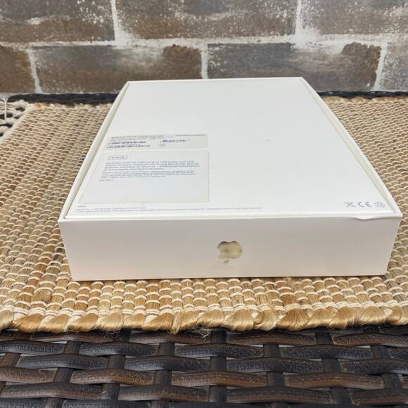 BOX ONLY iPad Air 64GB Space Gray PD787LL/A - Picture 4 of 6